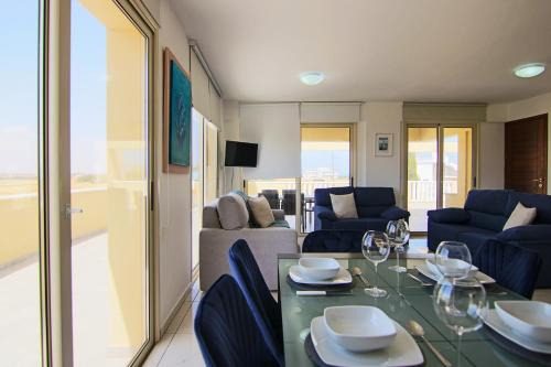 Pervolia Apartment | Seaside Luxury Flat Pervolia