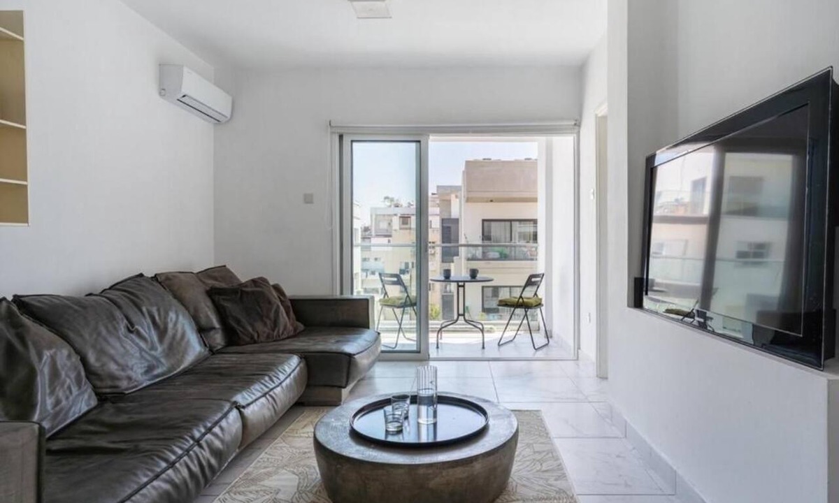 Neapolis Apartment | Seaview Suite in Limassol Near the Beach