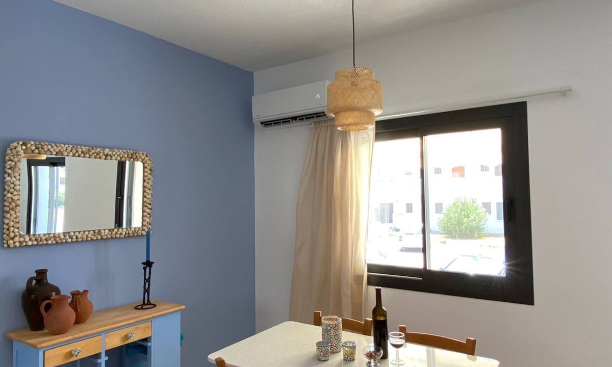 Universal Apartment | Shades of Blue Apartment