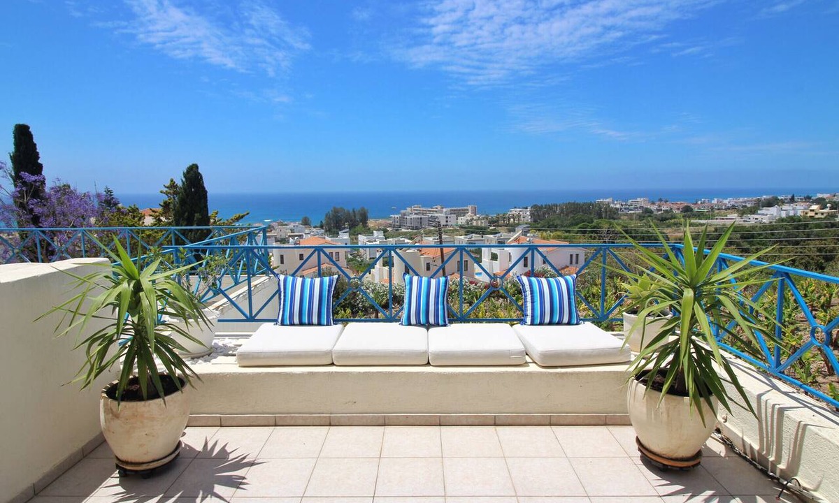Kissonerga Apartment | STAY Kissonerga Sea View Maisonette