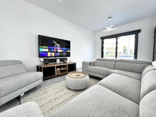 Agios Athanasios House | STAY Lumiere House