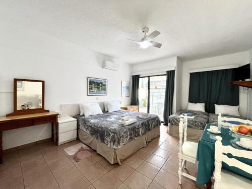 Ayia Napa Apartment | STAY NISSI Chrysland Studios