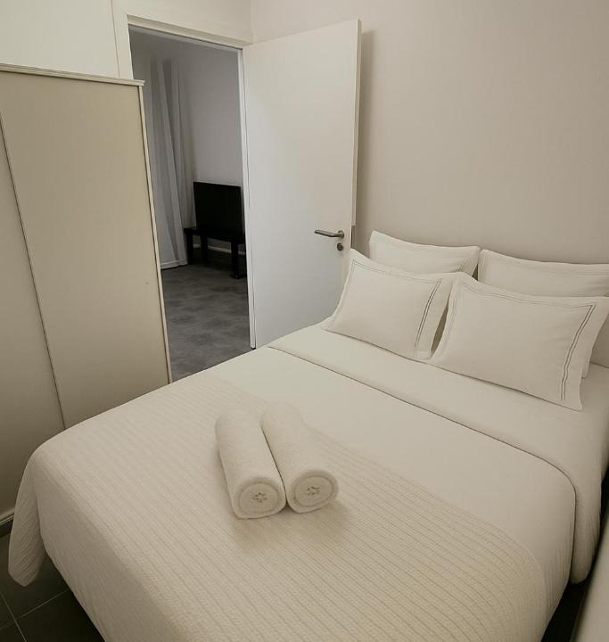 Agios Tychon Apartment | Studio by The Sea
