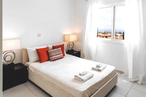 Tremithousa Apartment | Stunning Sea & Sky View- 3BR, Pool ,Amazing Balcony