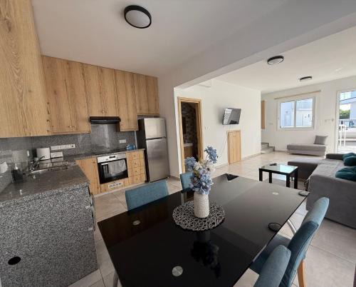 Kapparis House | Sun & Sea House