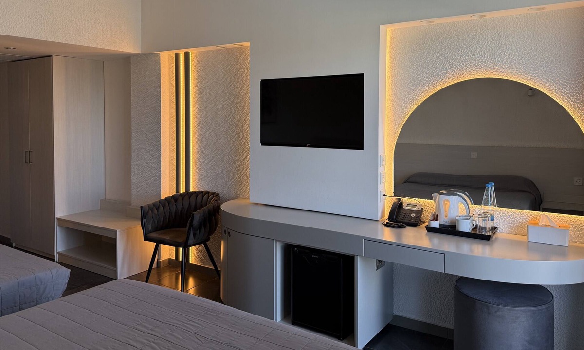Oroklini Hotel | Sveltos Hotel