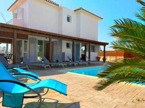 Ayia Thekla Villa | Tarracotta Villa 4 bedroom, near Ayia Napa