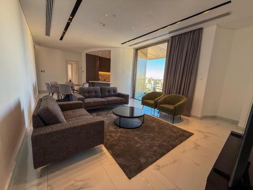 City Centre Apartment | The 1 -Nicosia Luxe Stay- Gym Pool 24h Concierge