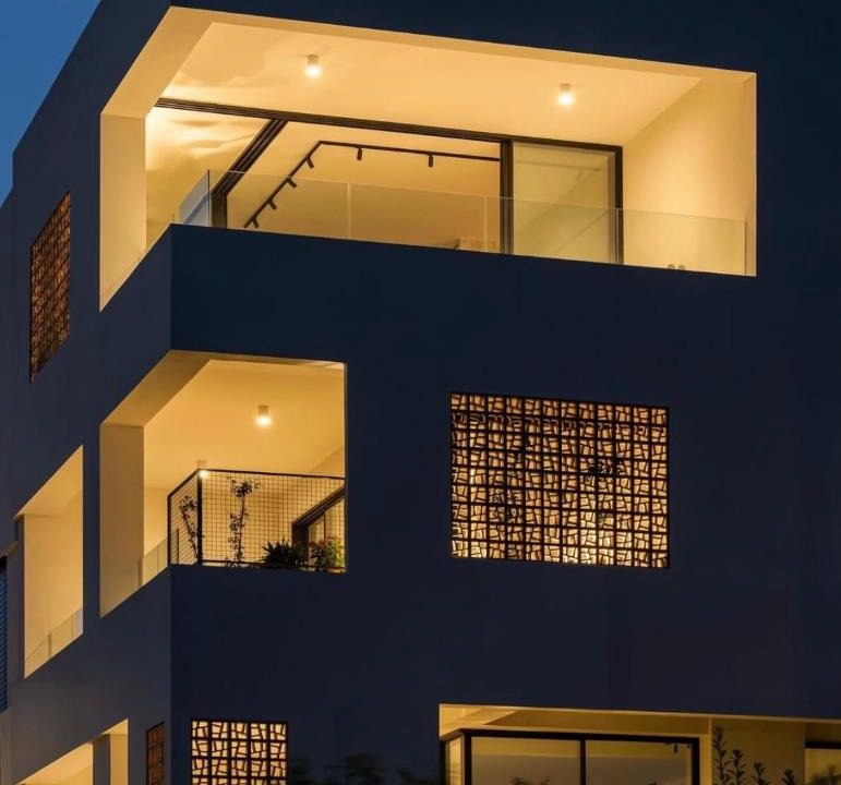 Ayios Dhometios Apartment | The Interlace apartment