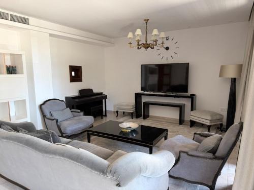 Pyrgos Apartment | The Seaside Collection
