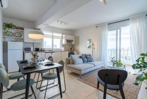 Kapparis Apartment | The Seven - One Bedroom Apartment