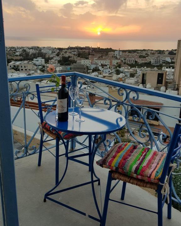 Old Town Apartment | Town Apartment with panoramic seaview