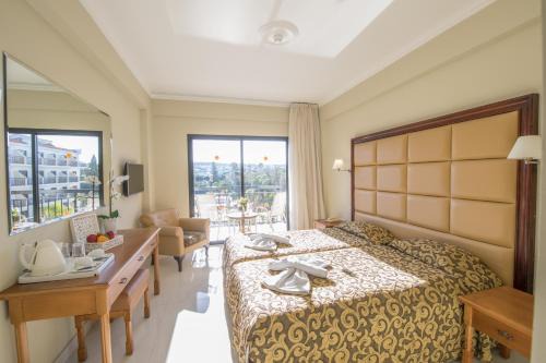 Pernera Hotel | Tsokkos Gardens Hotel