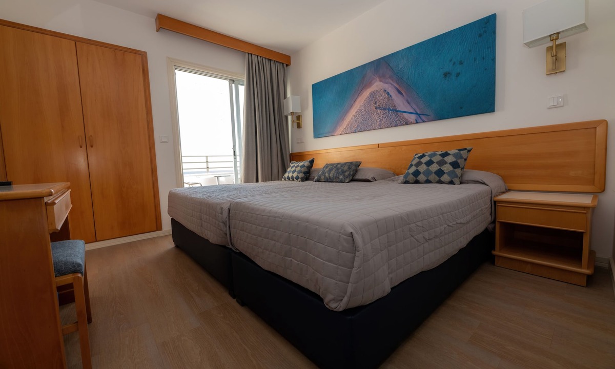 Kato Pyrgos Hotel | Tylos Beach Hotel