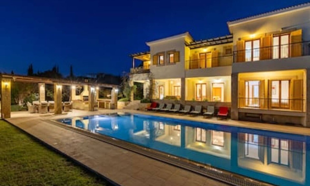 Aphrodite Hills Villa | Villa 151 Luxury Villa- Private Pool &Tennis Court