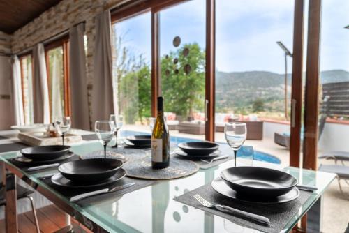 Laneia Villa | Villa Althea, Pool, Mountain Views, BBQ ,Patio in Laneia