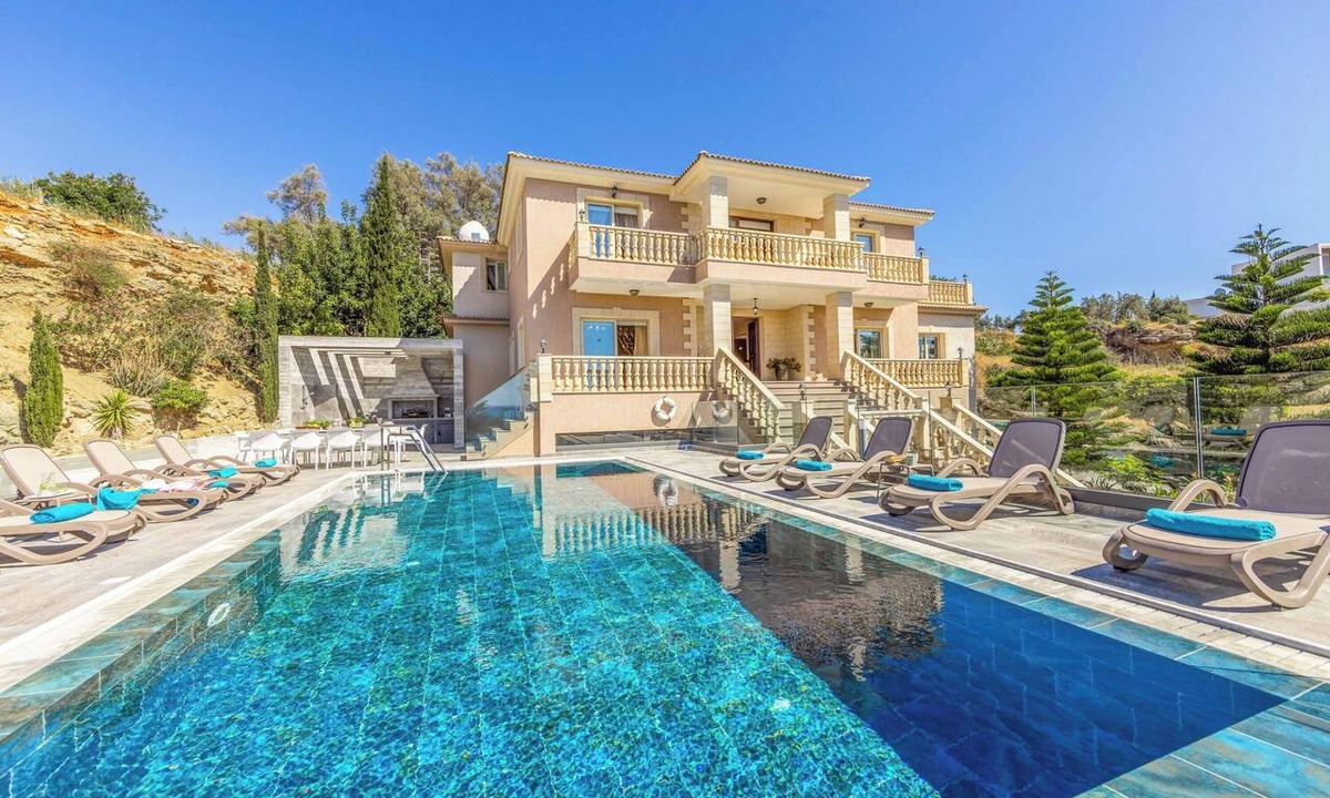 Argaka Villa | Villa Vasilissa - Five Bedroom Villa, Sleeps 10
