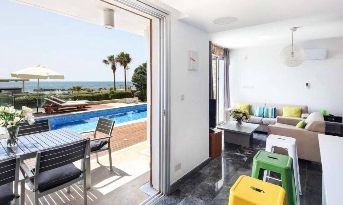 Paphos Villa | Villa Cyan Paphos - Three Bedroom Villa, Sleeps 6