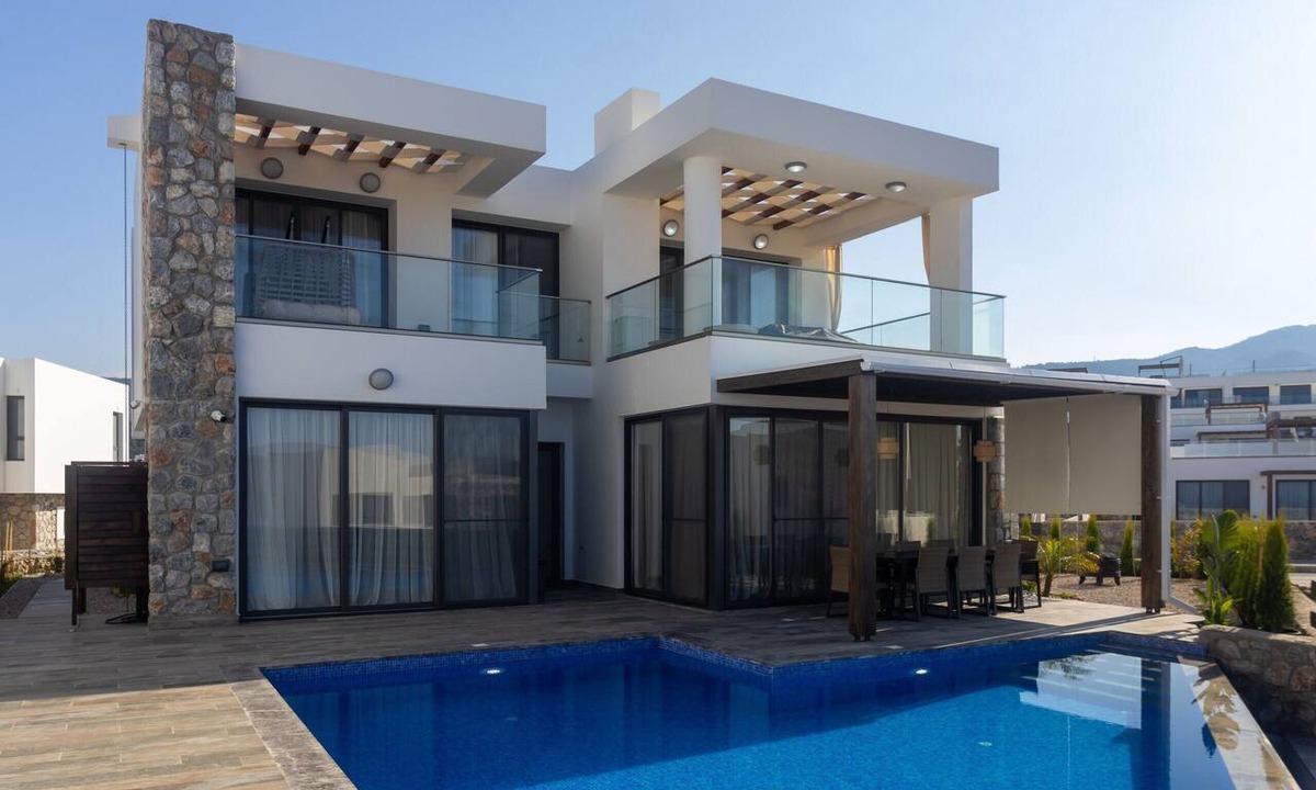 Bahceli Villa | Villa Deja Blu with Private Pool