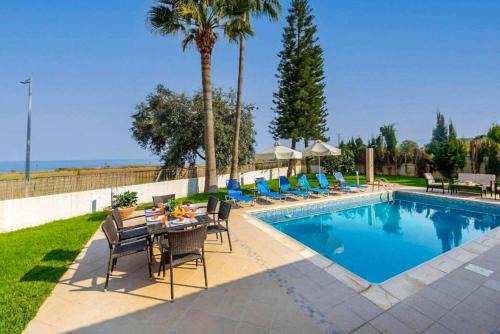 Latchi Villa | Villa Fostira
