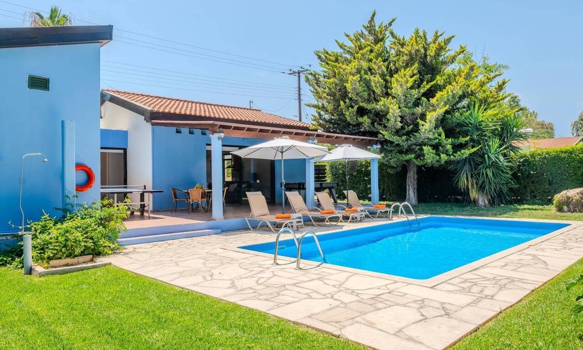 Polis Villa | Villa Ibiscus by Villa Plus