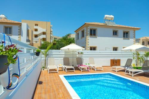Protaras Villa | Villa Lantos Central Protaras