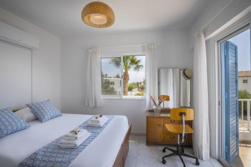 Ayia Thekla Villa | Villa Serene