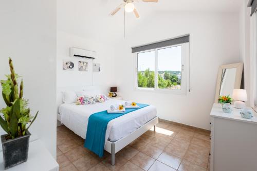 Pernera Villa | Villa Willow Mandali by Ezoria Villas