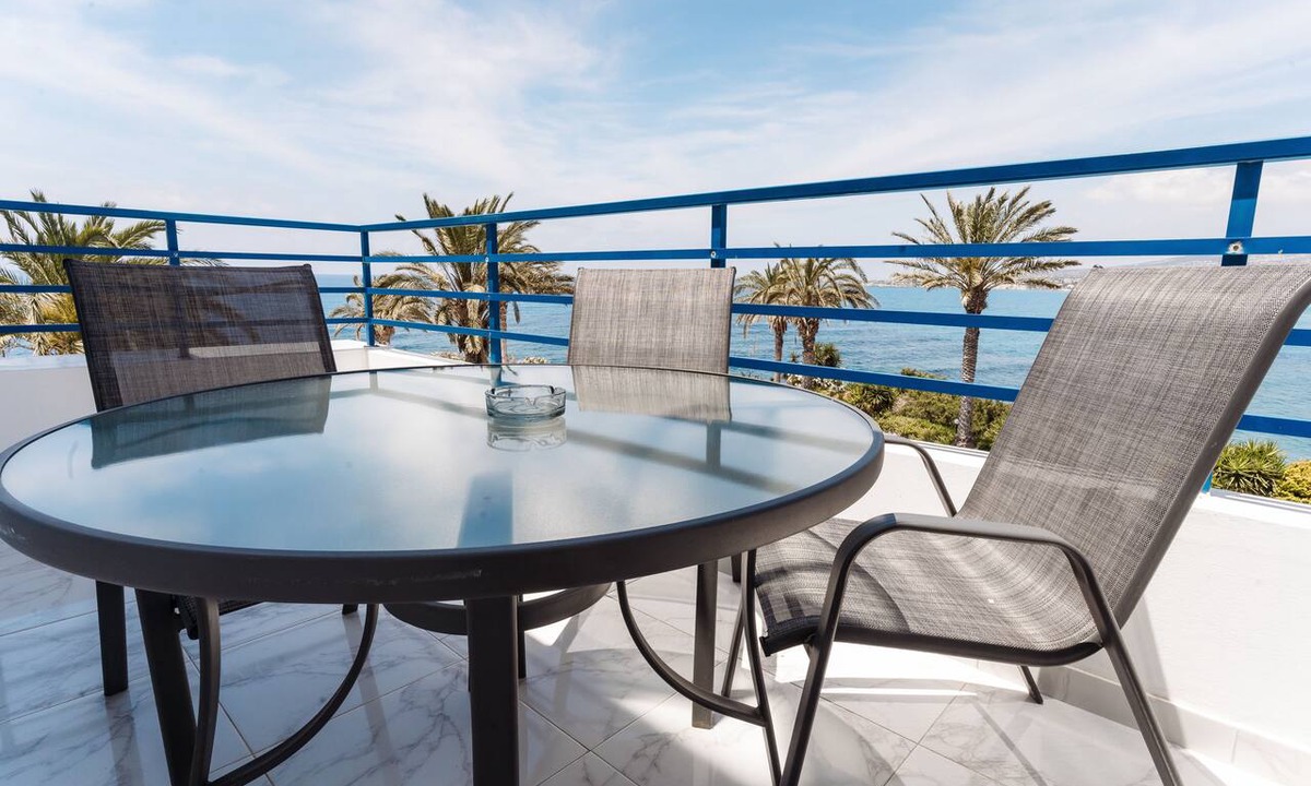 Kissonerga Apartment | Vrachia Beach Hotel & Suites - Adults only