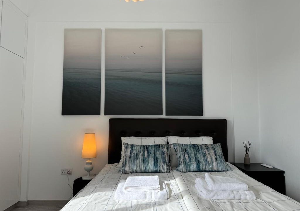 Agios Tychon Apartment | White 1-bdr apartment Agyos Tychonas