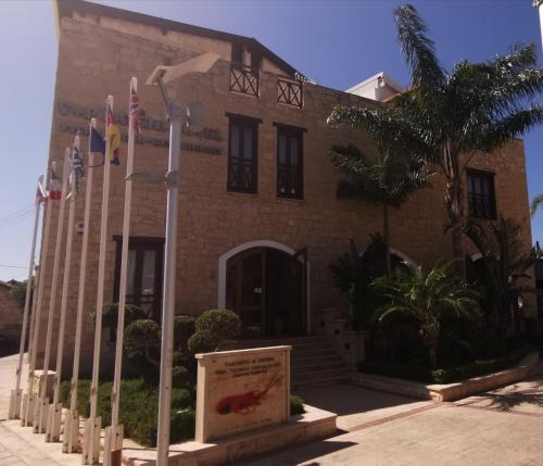 Latchi Hotel | Y & P LATCHI HOTEL