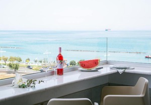 Koralli City Sea Business Suites