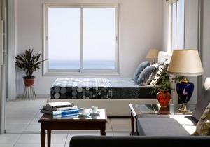 Koralli City Sea Business Suites