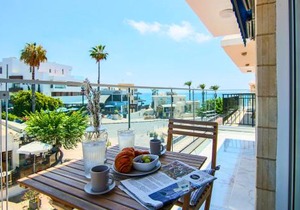 Phaedrus Living Seaside Luxury Flat Athina 21 in Paphos