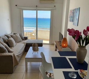 Alex Beach 