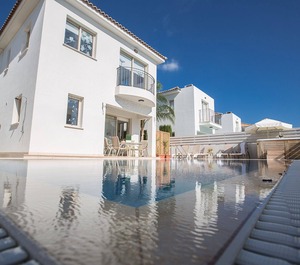 Paralimni Villa 