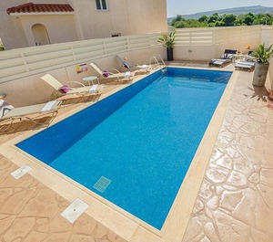 Pernera Holiday Villa 