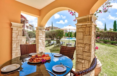 Aphrodite Hills Apartment | 2 bedroom Apartment Asulon with communal pools, Aphrodite Hills Resort