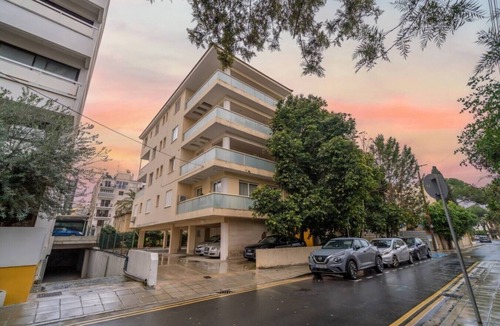 Lykabittos Apartment | 2 bedroom flat in center