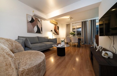 Lykabittos Apartment | 2 bedroom flat in center