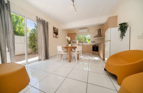 Agios Athanasios House | 2 bedroom house near the beach