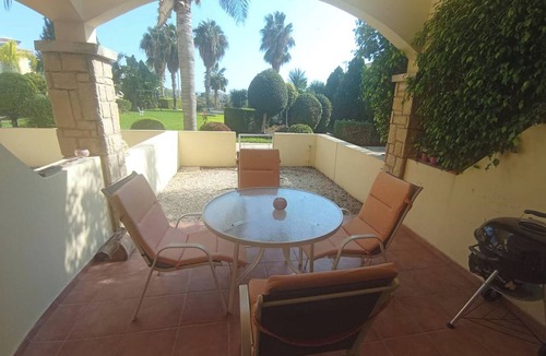 Mandria House | 2 Bedroom House Sleeps 6 - Pool, Hot tub, Garden