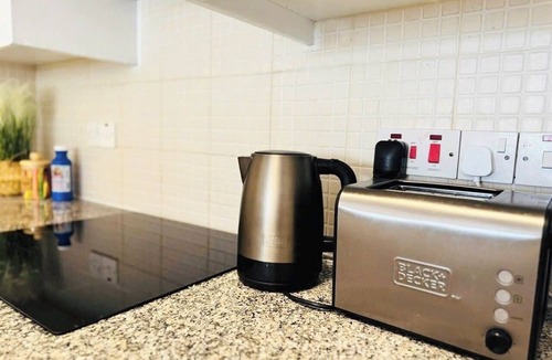 Paphos Apartment | 2BR apartment w Large Balcony-Pool-Parking-Work friendly-Paphos Central