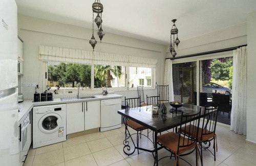 Esentepe House | 3-bedroom house in charming Esentepe-Kyrenia with AC, WiFi, pool, beach, fitness