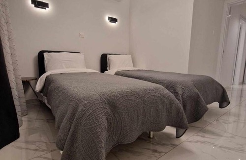 Larnaca City Centre Apartment | 3 rooms modern apartment close to the beach!