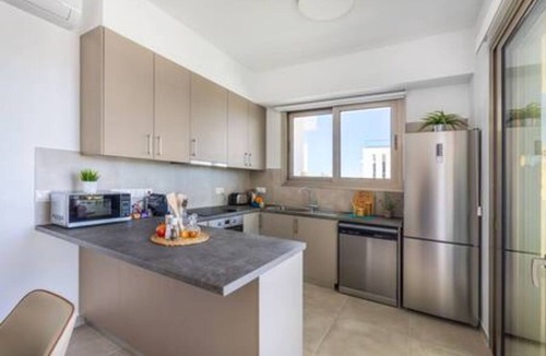 Agios Athanasios Apartment | 301 Mulberry Court-Contemporary with Large Terrace