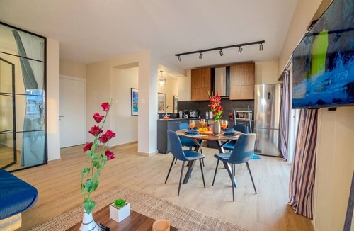Neapolis Apartment | 4.97 Super Host`s New Boutique & Prime Location