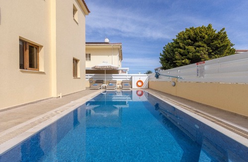 Kapparis Villa | 4 Bedroom Villa Next To Ayia Triada Beach