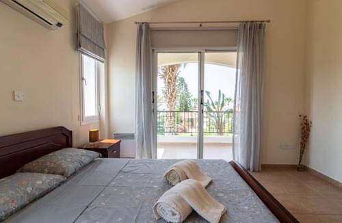 Pegeia House | A 3 bedroom villa with a private pool within 2 minutes from Laourou beach