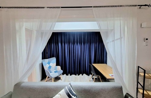 Larnaca City Centre Apartment | Abstract by the Sea, Cozy Family Apartment Finikoudes